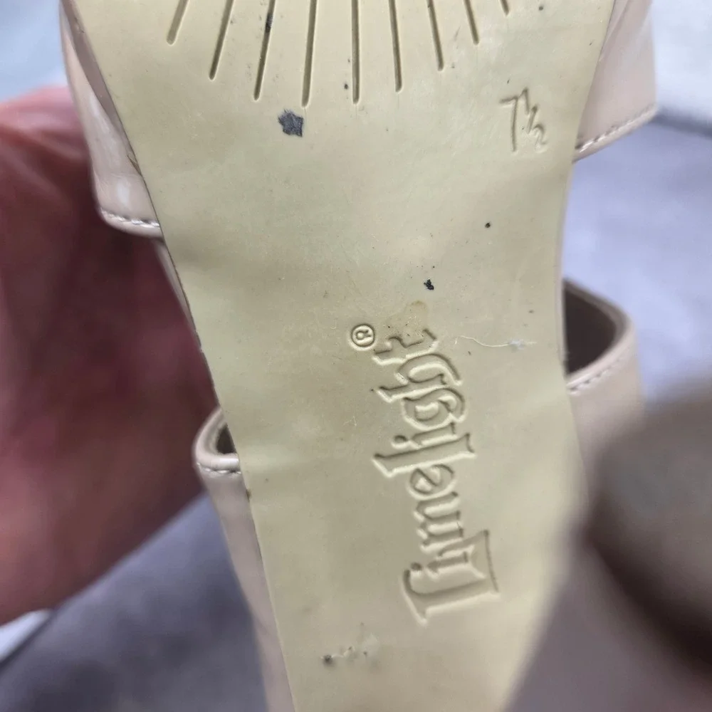 Limelight Kingsley Nude Patent Platform Peep Toe Heels 7.5 155381
